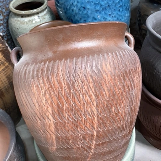 紫砂花盆口25高度31咖色