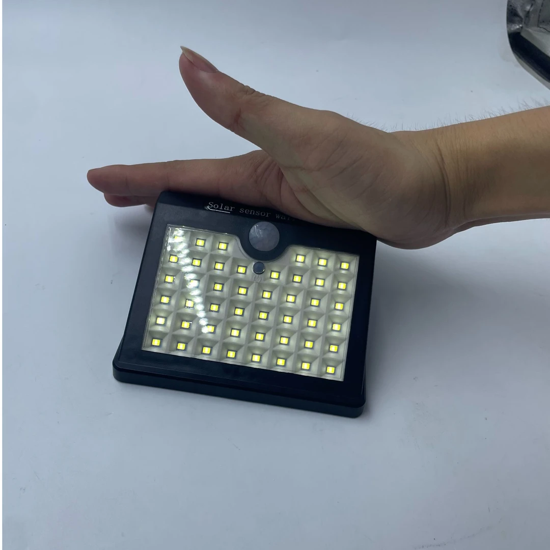 【粉丝福利】感应太阳能led壁灯——家用发光室外