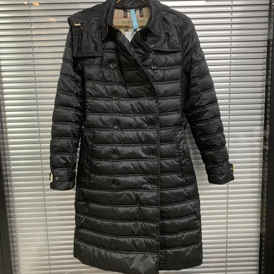 99新 BURBERRY/博柏利 黑色长款羽绒服/L码/A03942