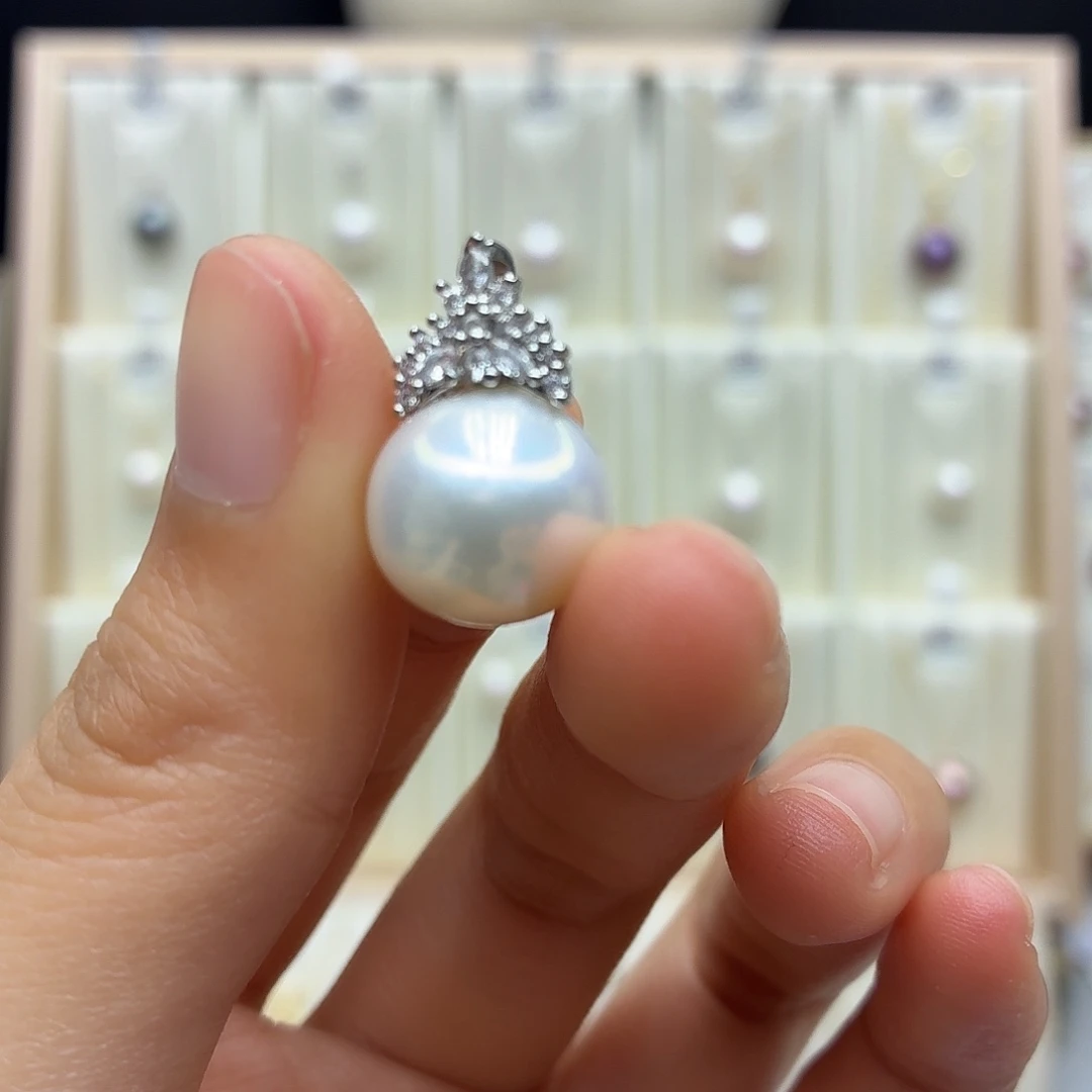 合金颈饰淡水珍珠