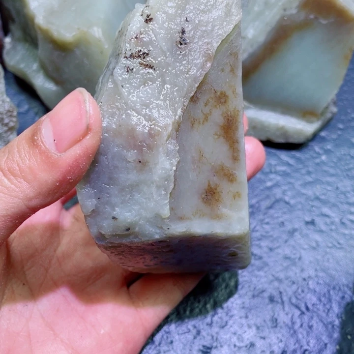 和田玉未镶嵌珠宝半成品