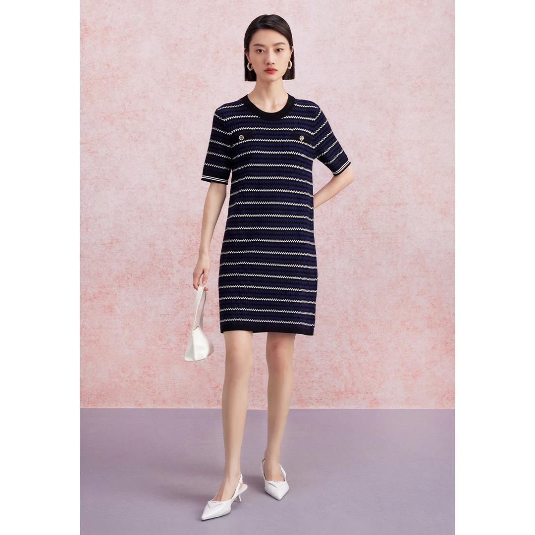 【商场同款】条纹针织连衣裙春季弹力法式优雅风圆领复古裙