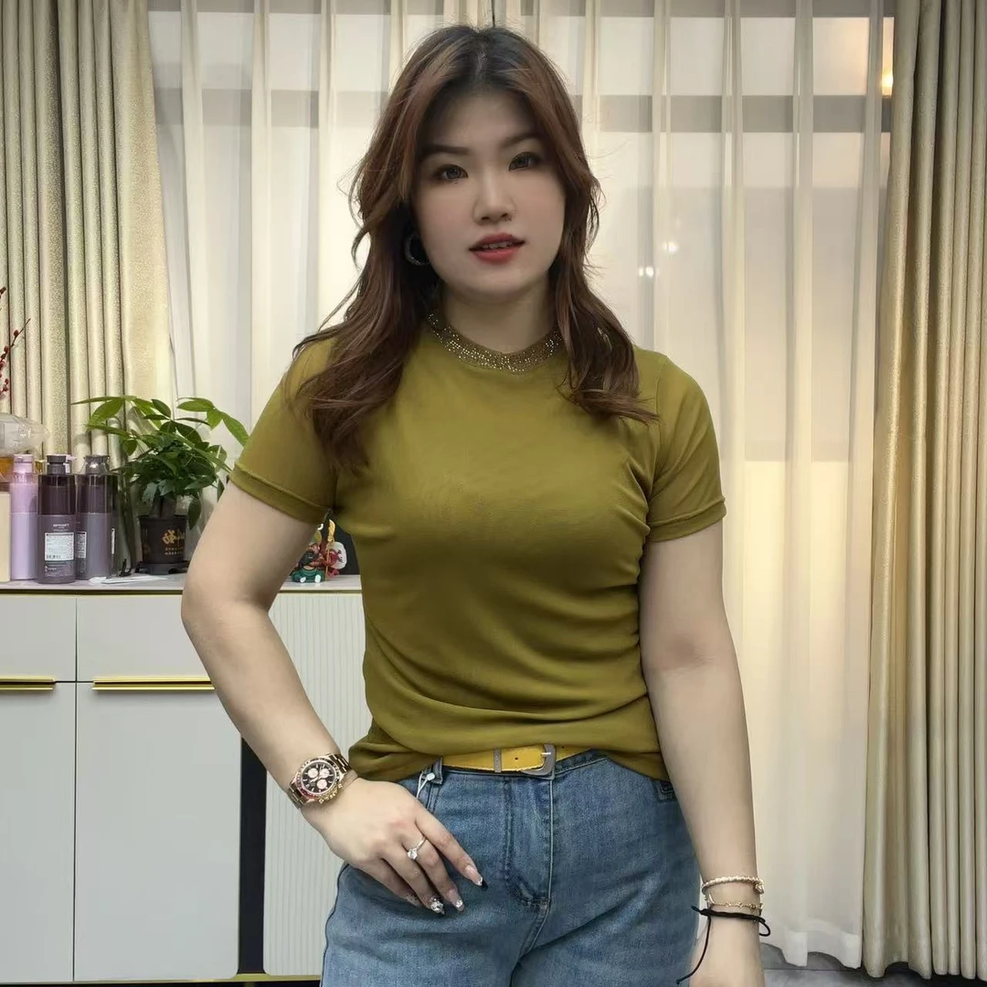 小鑫肝@现货浮力圆领烫钻简宁纯色百搭T恤 5206