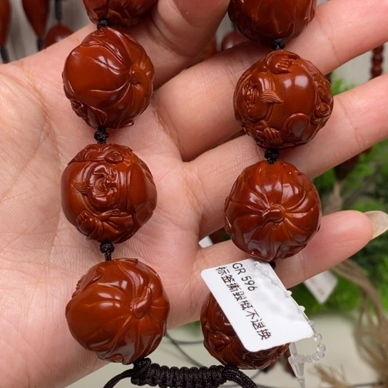 吊坠橄榄核申**美橄榄核手串