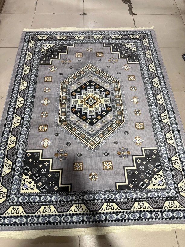 今年最新款天鹅绒地毯家用卧室欧式防滑大面积书房1.5/2米