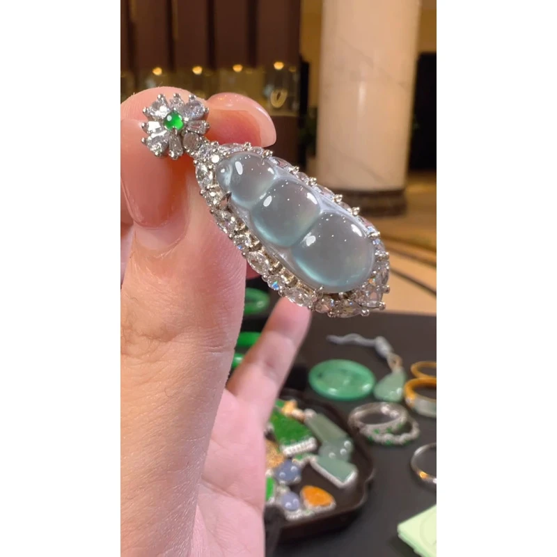 天然A货翡翠JJ11豆子吊坠多样性发一