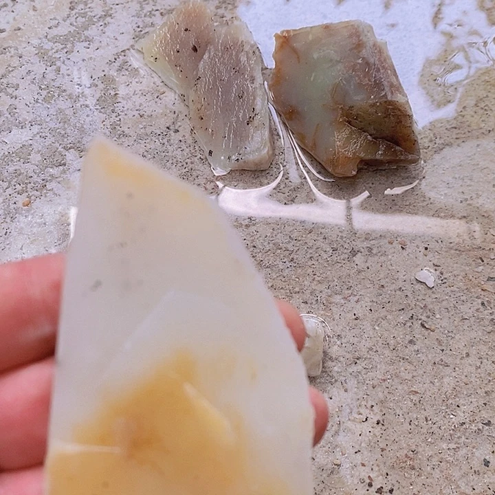 和田玉（糖玉）未镶嵌珠宝半成品