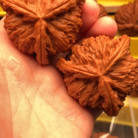 南***镇文玩核桃吊坠核桃