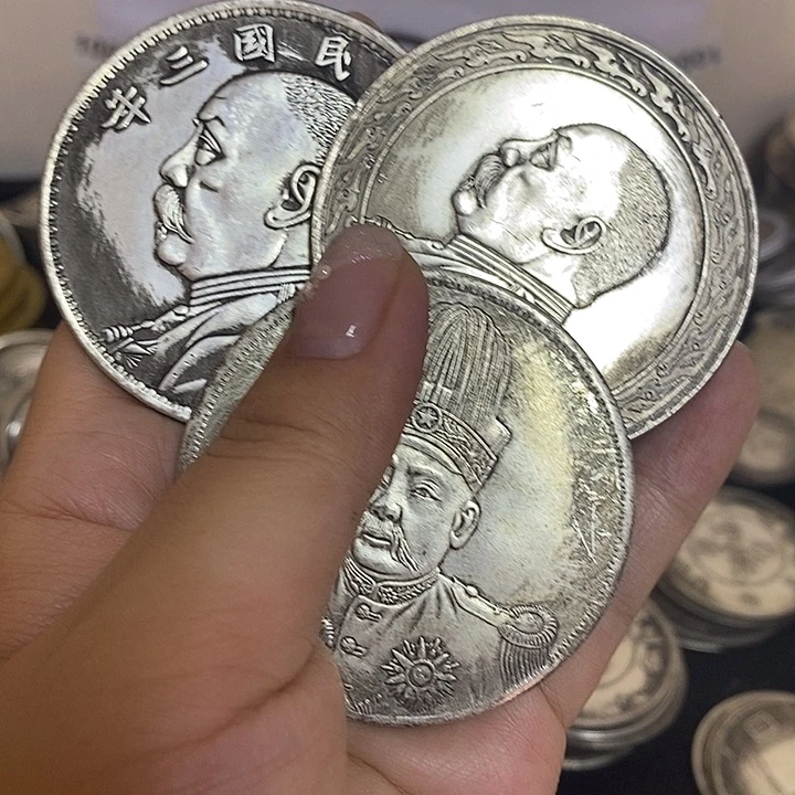 金属复古大头摆件