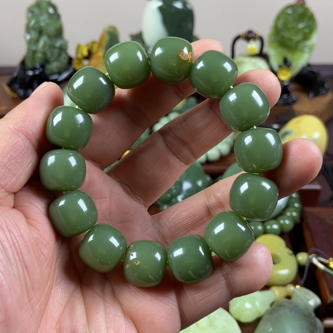 岫岩河磨玉（透闪石质玉）未镶嵌珠宝奇石