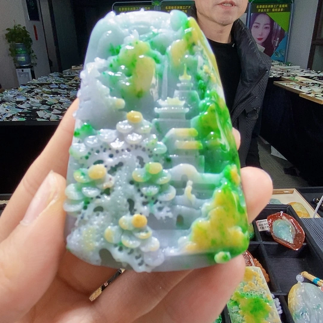 颈饰未镶嵌翡翠翡翠