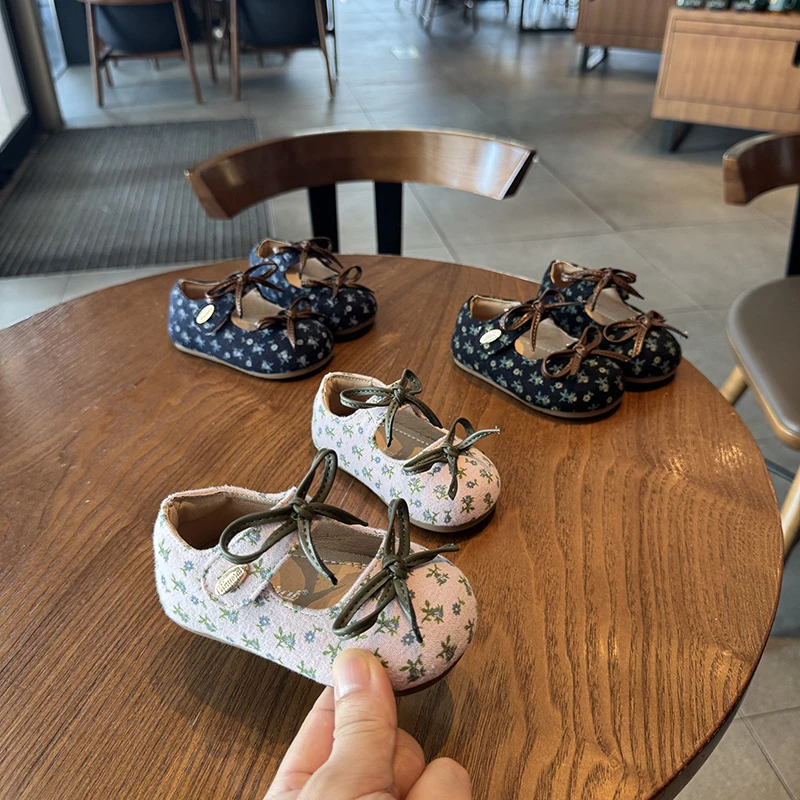 女童小皮鞋春秋儿童碎花公主鞋韩版百搭女宝宝鞋软底学步鞋单鞋