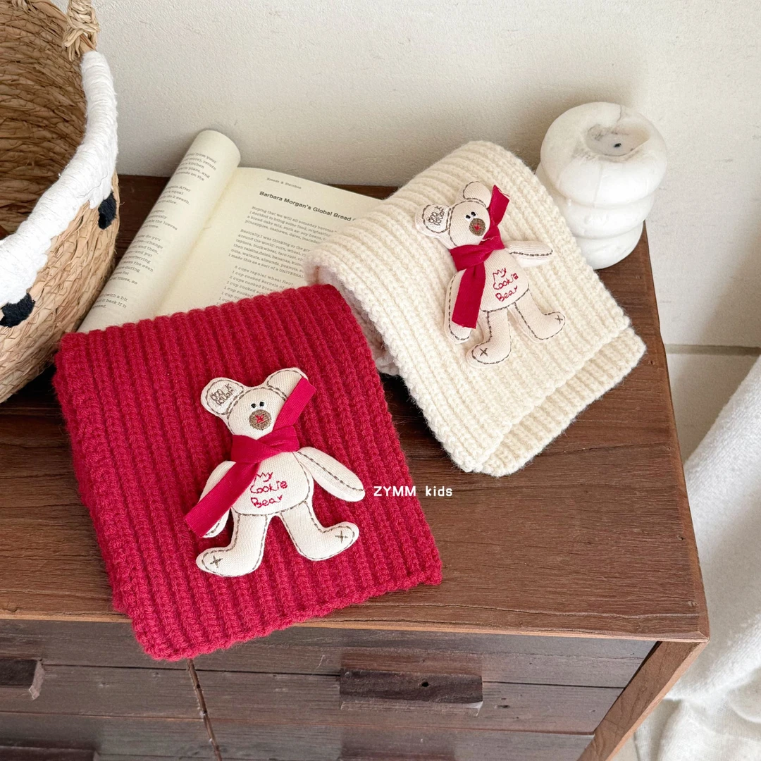 韩系儿童羊毛针织装纯色小熊饰品围巾秋冬宝宝洋气外保暖wj1袜