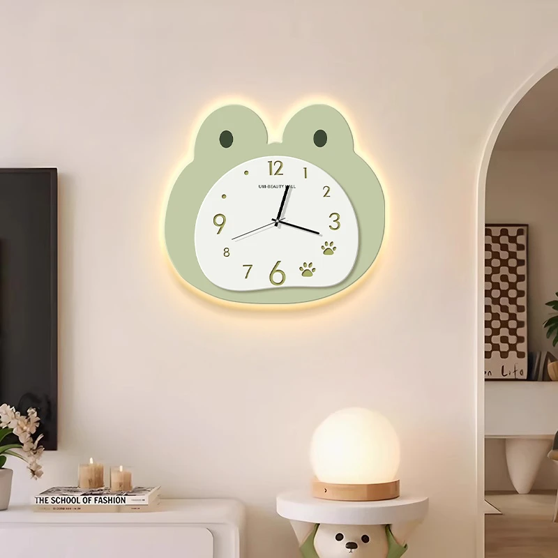 2025新款创意可爱客厅挂钟简约现代创意时钟玄关壁挂大气家用钟表
