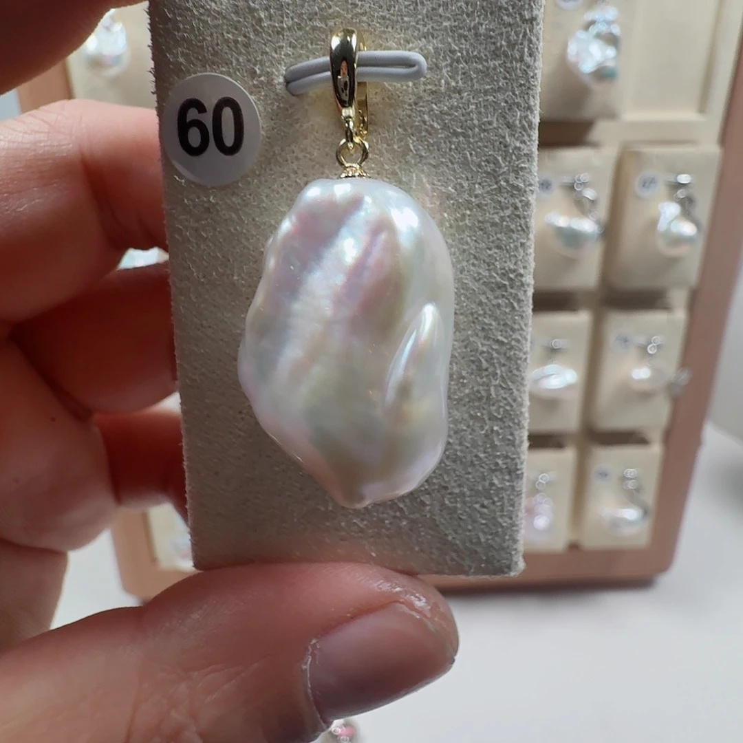 颈饰淡水珍珠合金