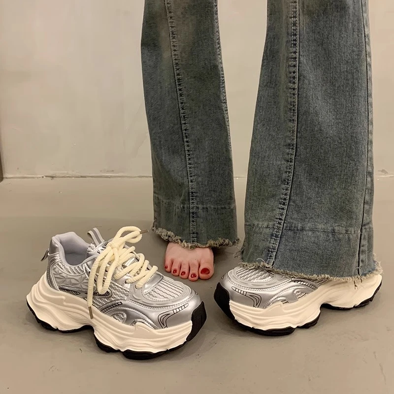 爆款炸街厚底老爹鞋女增高百搭休闲鞋2025新款春秋松糕银色运动鞋