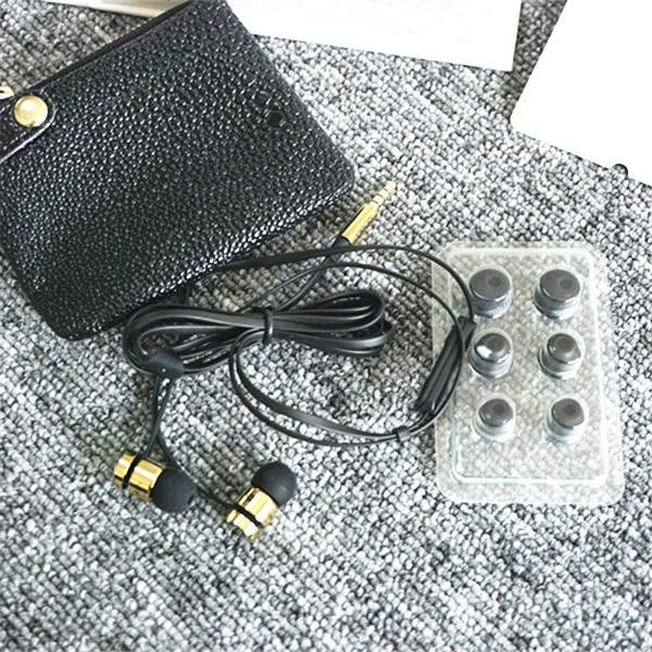 老美入耳式有线耳机带麦重高低音K歌手机电脑直播游戏耳机配件