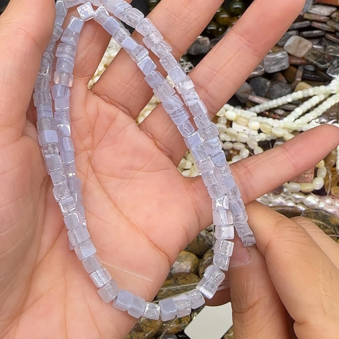 玛瑙/玉髓合金珠宝半成品蓝纹玛瑙方糖4mm一条