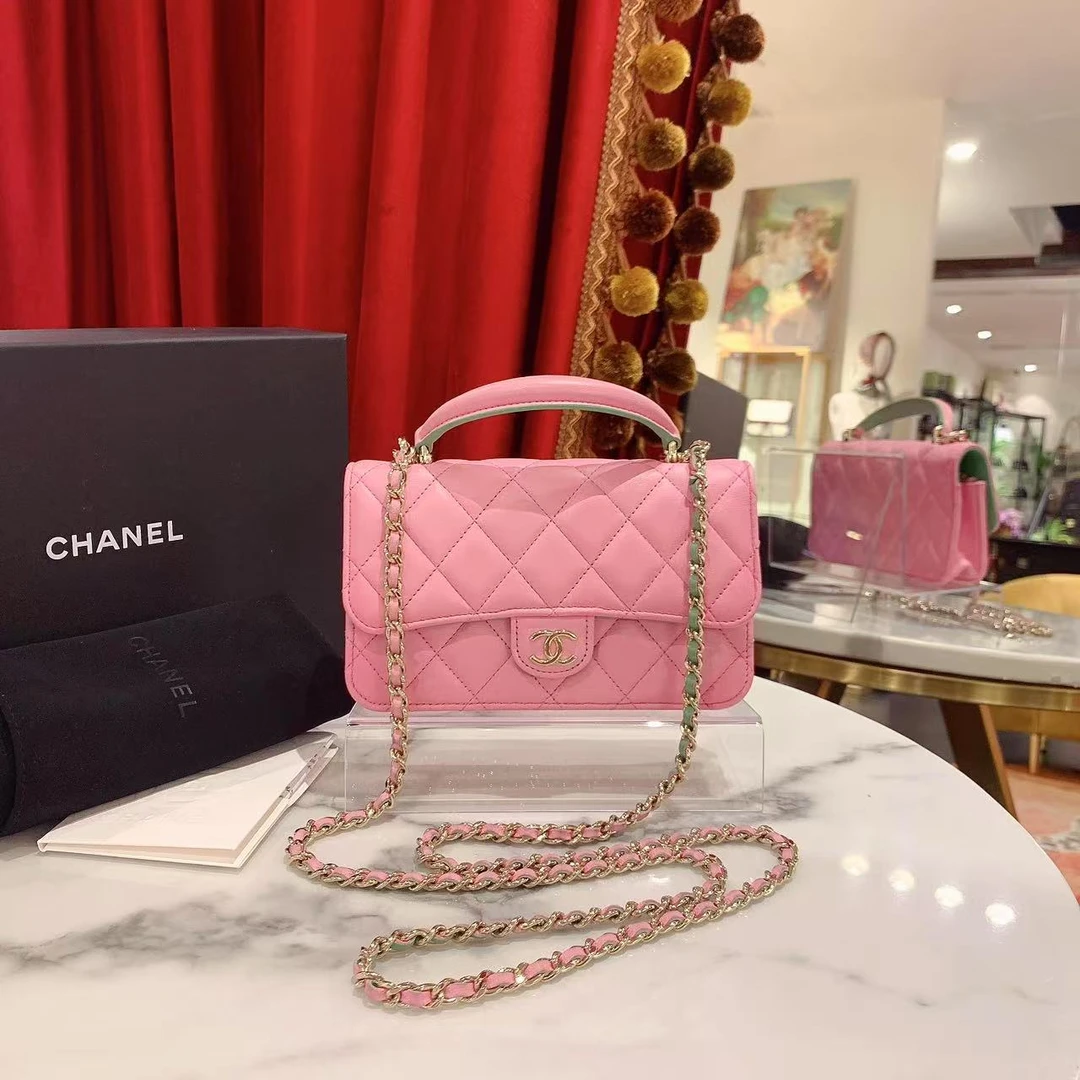 95新 Chanel/香奈儿 23p mini woc粉色金扣羊皮芯片款/40256957