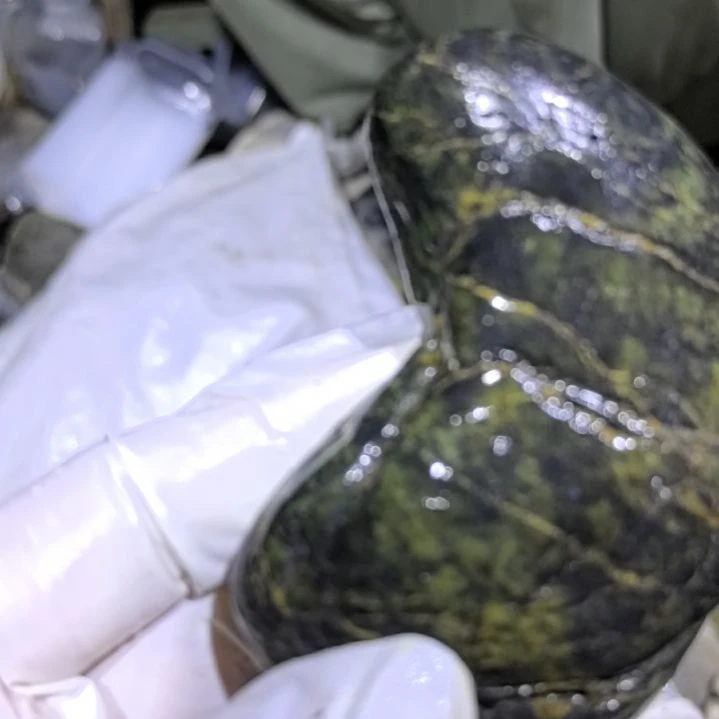 东***宏木藏玉药王石原石
