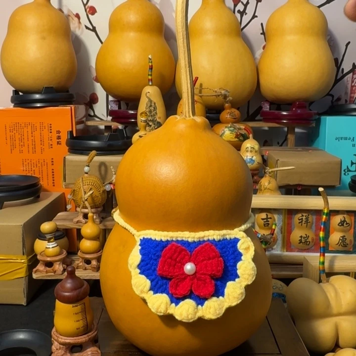 胖墩奶瓶葫芦围嘴肚兜手工编织
