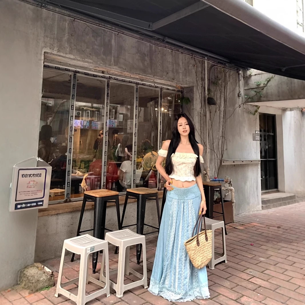 水芝·夏日度假套装女碎花花边一字肩上衣+长款轻盈刺绣半身裙子