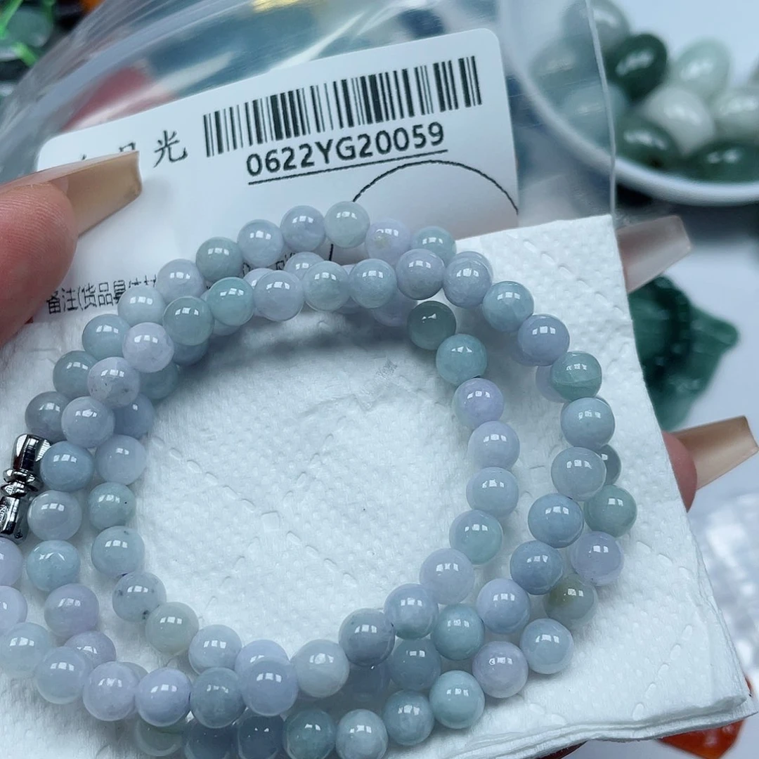 翡翠未镶嵌吊坠(不含链)多样性