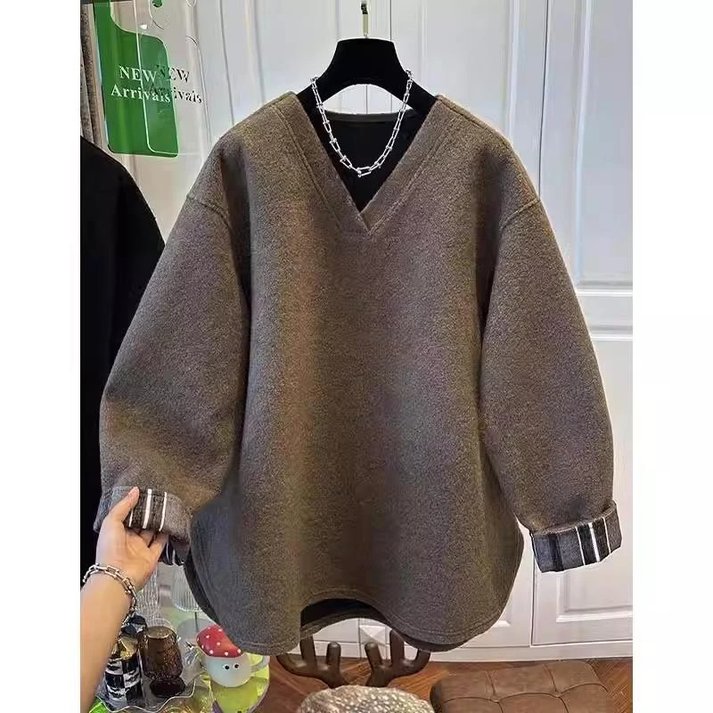 大码女装韩版V领保暖纯色卫衣2024冬季新款百搭加绒加厚外套上衣