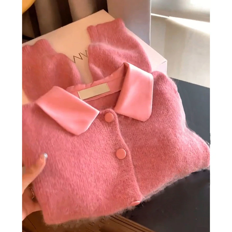 桃粉大码衣外套气质名媛翻领网红时尚短款百搭纯色小香风针织衫