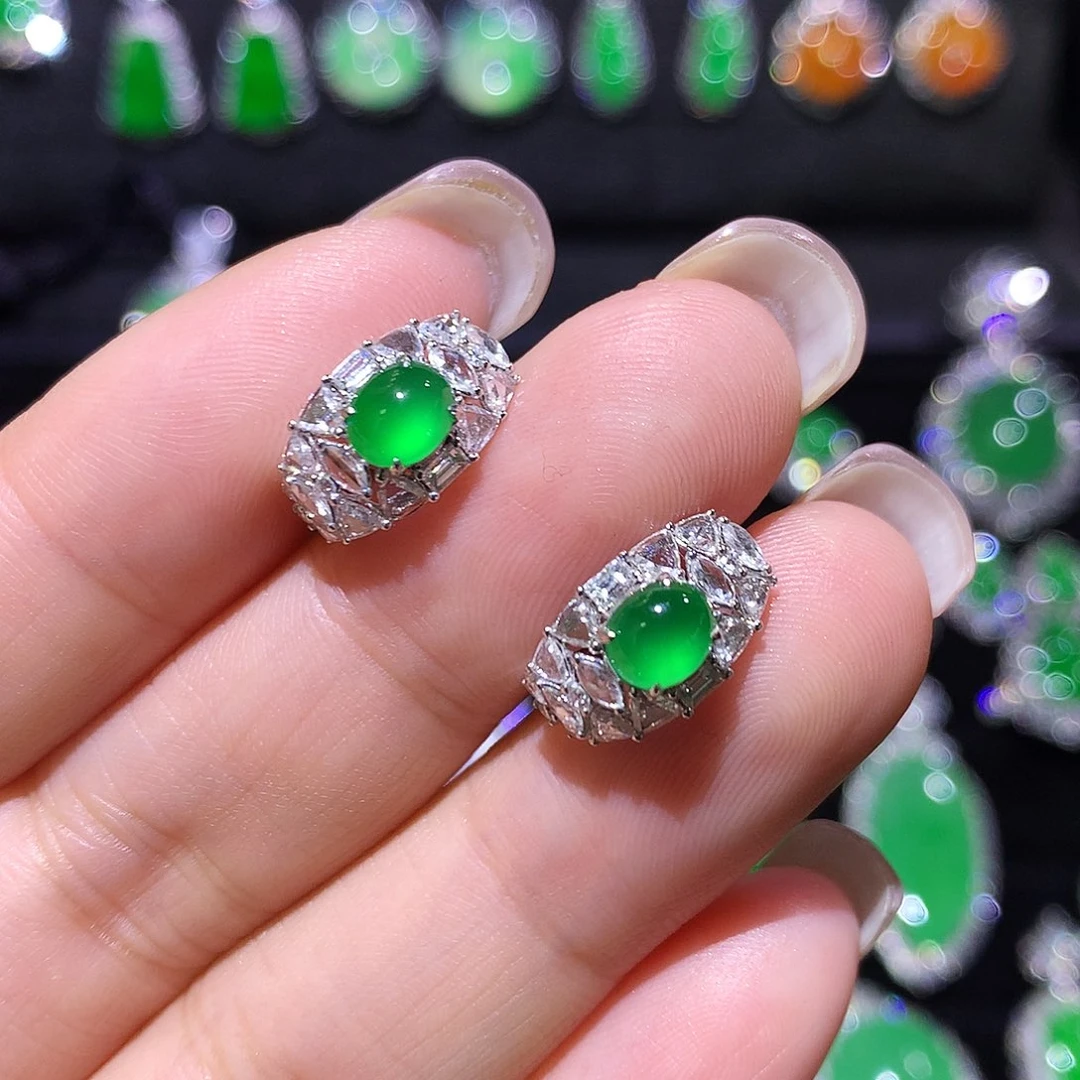 翡翠18K金镶嵌耳饰高冰满绿龙石种