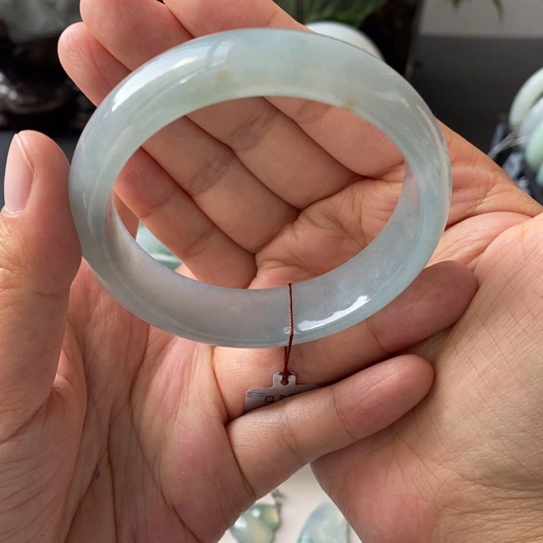 未镶嵌手镯翡翠天然