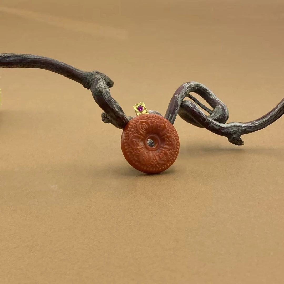 【非遗珍宝】南红玛瑙平安扣吊坠18K 约22*8mm（多样性发其一）