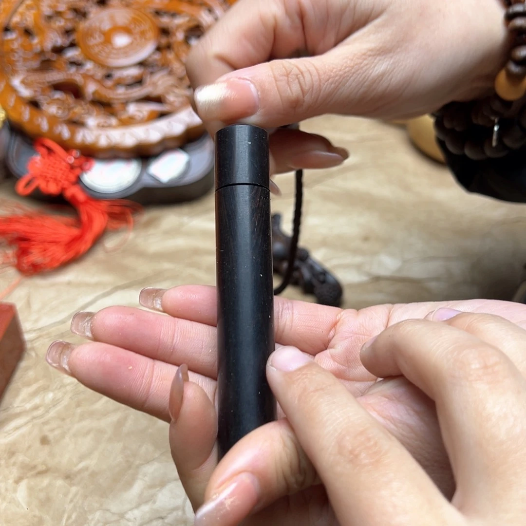 大叶紫檀（黑酸枝木类）