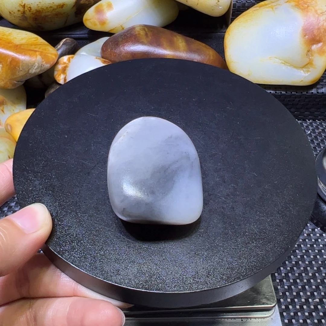 和田玉（子料）未镶嵌颈饰63克