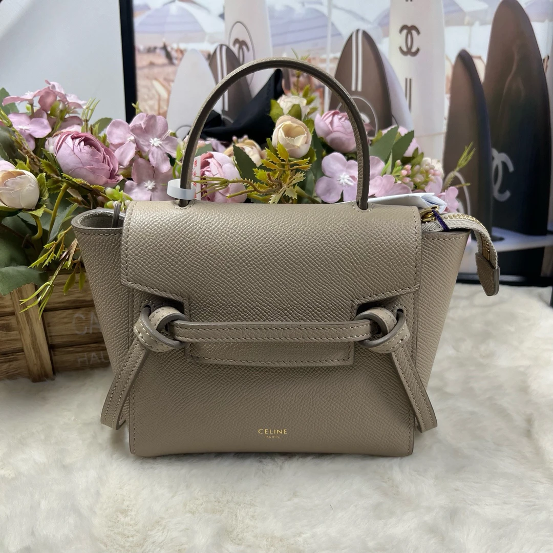 99新 Celine/思琳 卡其色鲶鱼包mini