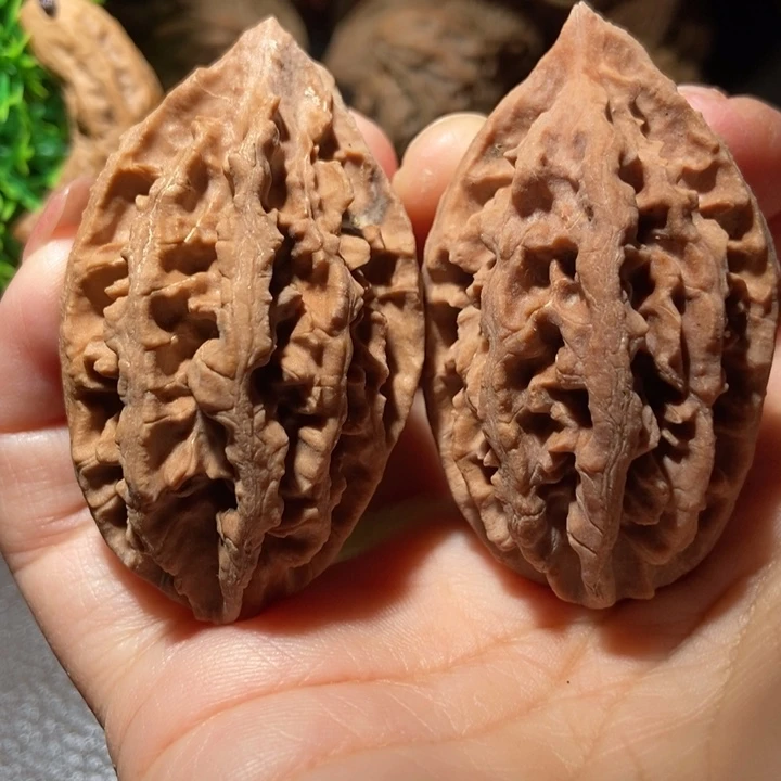 把件文玩核桃东北楸子小雪22