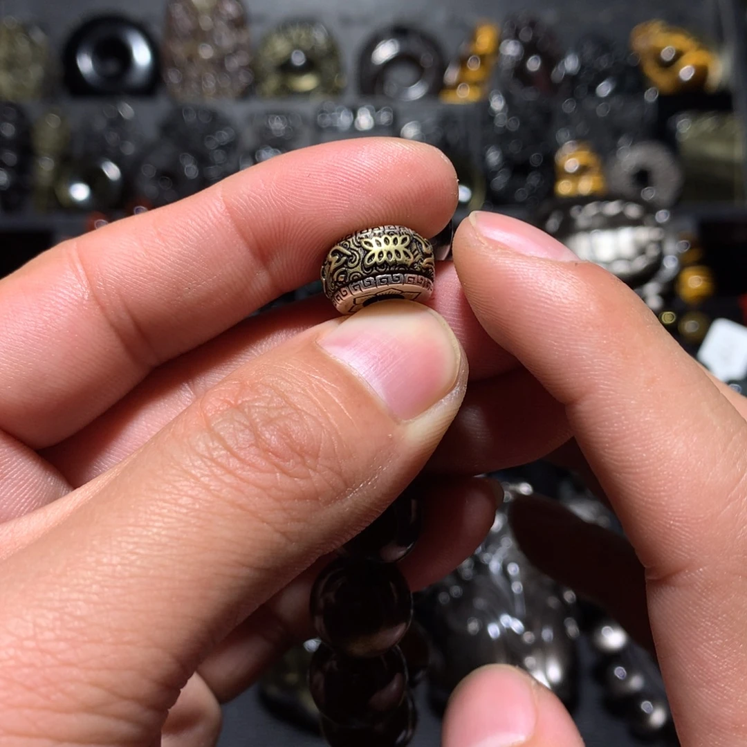 茶***語黑曜岩未镶嵌珠宝奇石