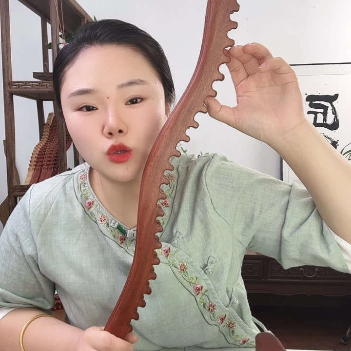 红檀木64厘米龙棍微瑕疵