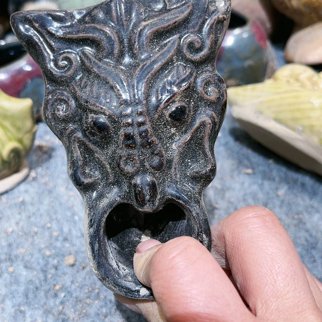 吴****吴瓦当摆件茶台的一大