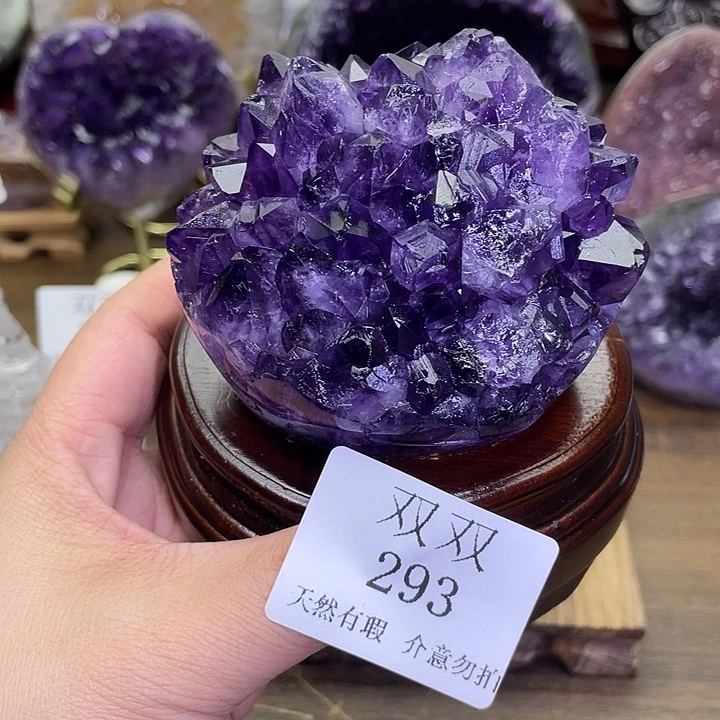 未镶嵌水晶大型摆件（非配饰）