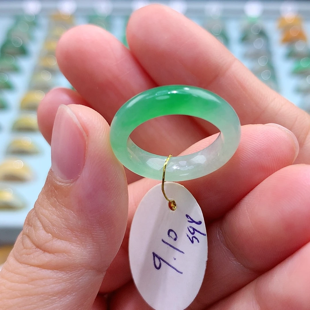 未镶嵌戒指翡翠910圈