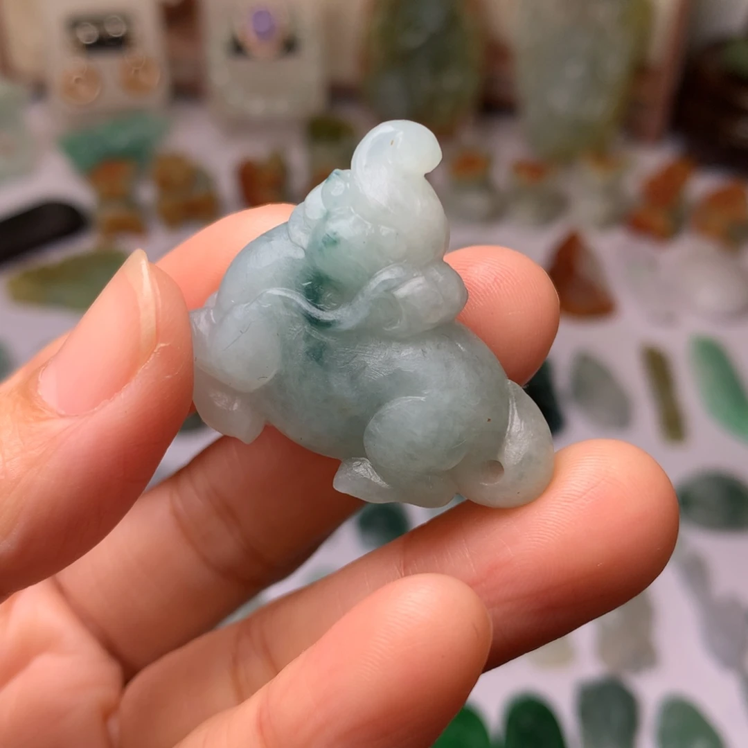 定制翡翠未镶嵌翡翠