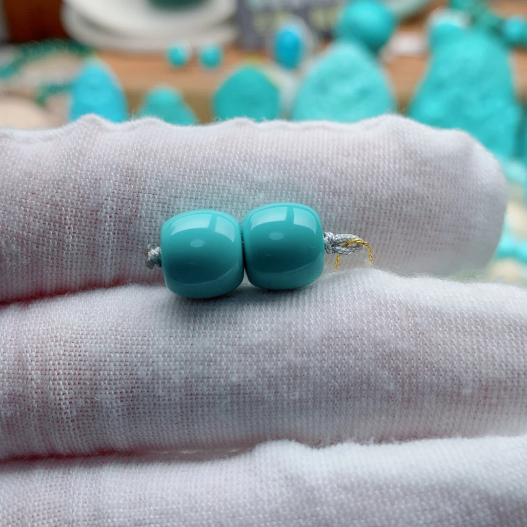 绿松石颈饰未镶嵌