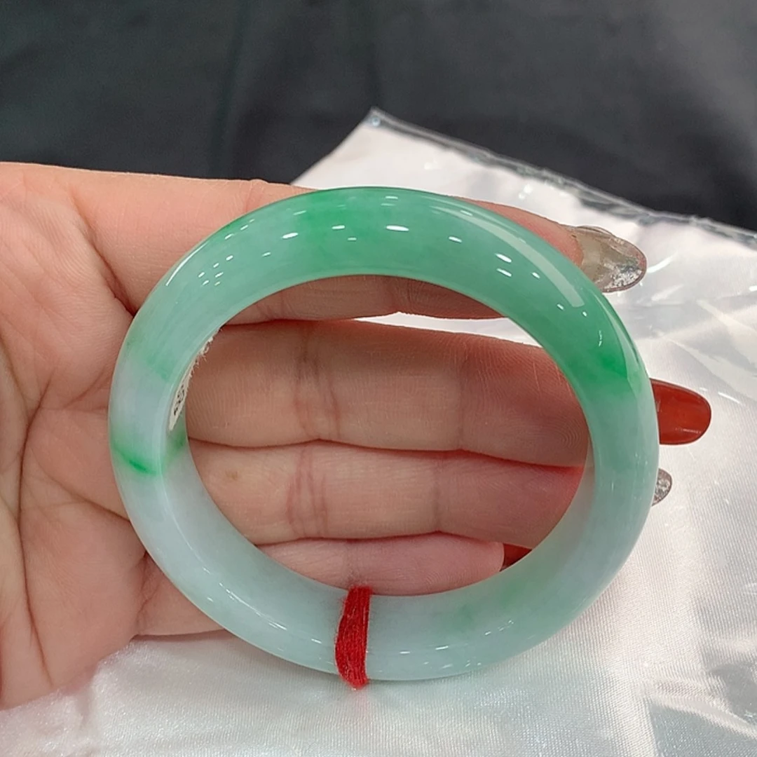 【闪购商品】翡翠手镯未镶嵌53.3，52/53