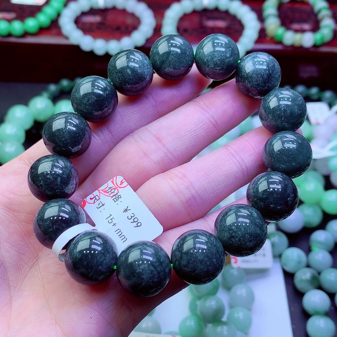 翡翠未镶嵌毛衣链