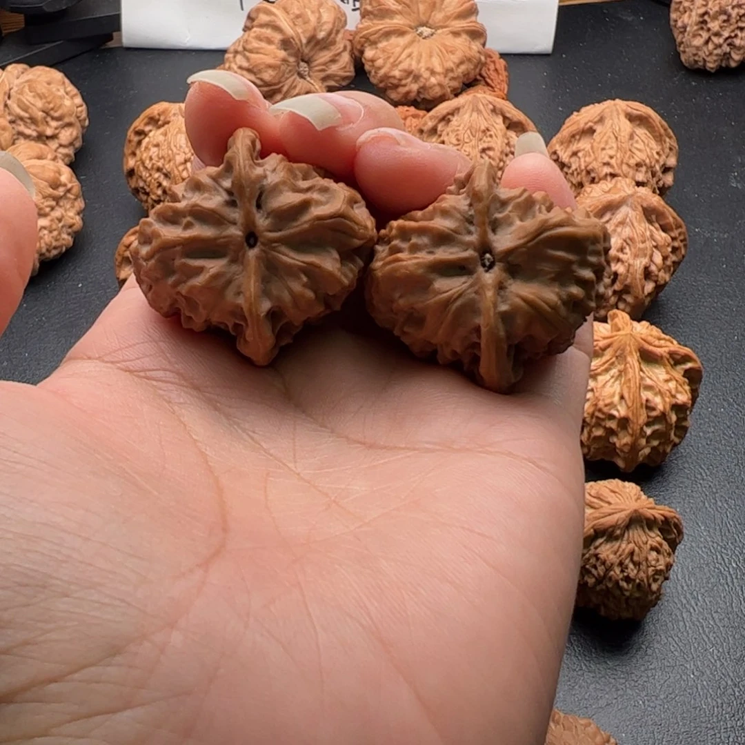 把件文玩核桃野狼