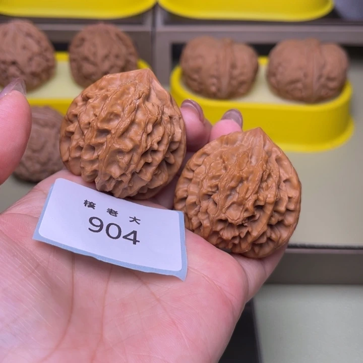 文玩核桃把件龙门涧40.904