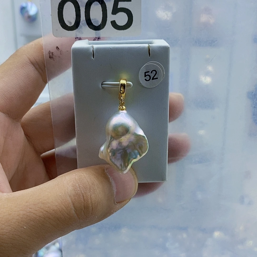 淡水珍珠合金颈饰