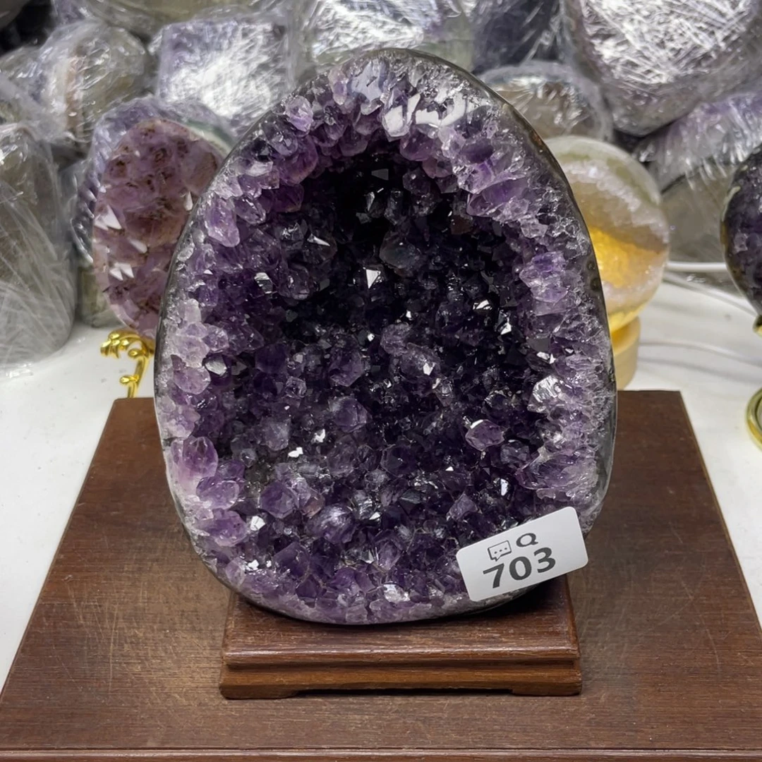 未镶嵌大型摆件（非配饰）水晶