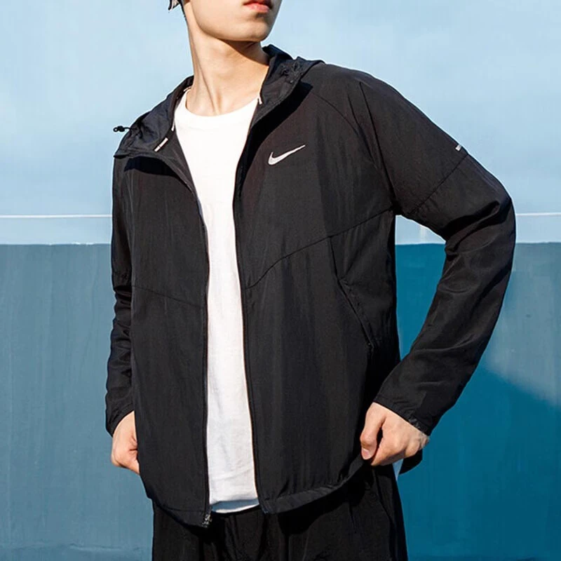 Nike耐克梭织连帽夹克男装春季新款运动服黑色休闲跑步外套DD4747